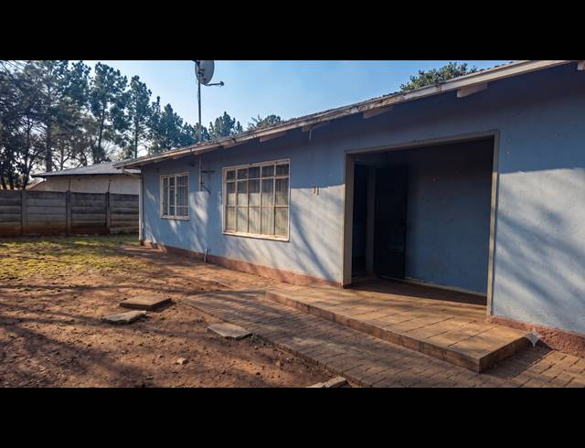3 BEDROOM HOUSE FOR SALE IN VANDERBIJLPARK CW 1